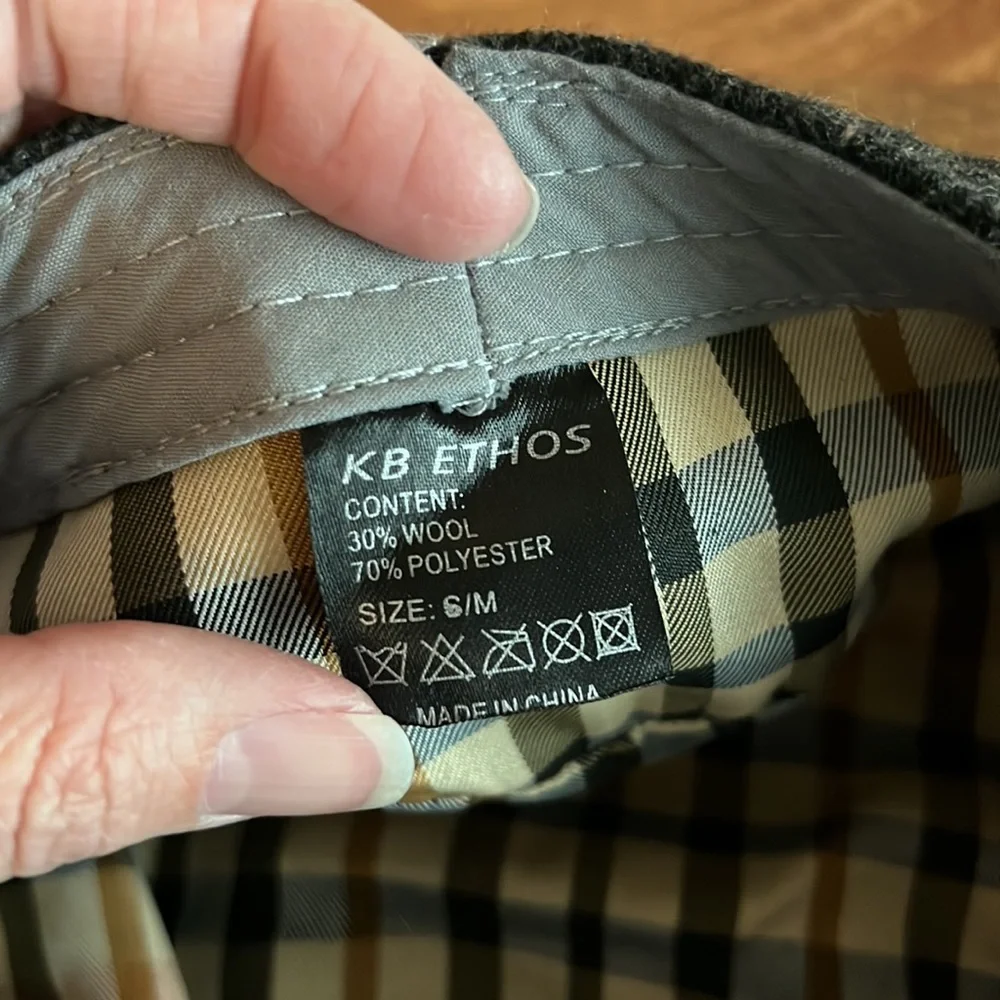 KB ETHOS Gray Chevron Print Wool Blend Newsboy Cap Hat sz Small/Medium